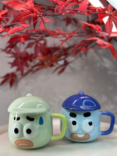 ماج عيون وطاقية